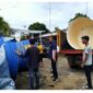 (Pemprov Sulbar kerahkan BPBD dan Dinsos bantu korban banjir Malunda, foto: hms)