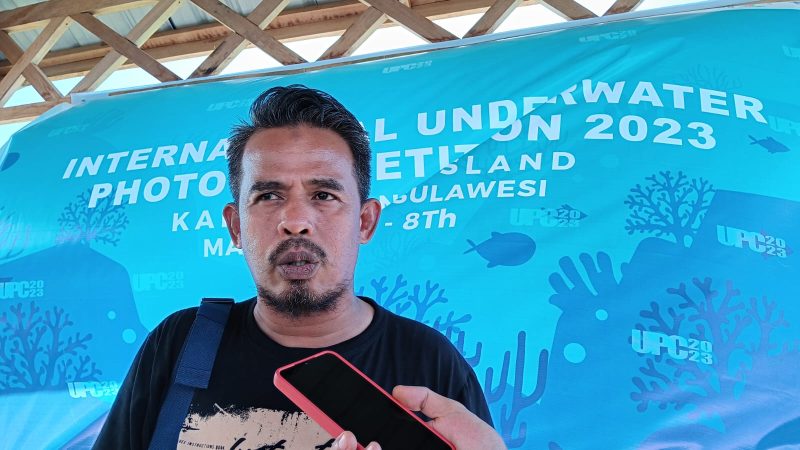 (Ketua Panitia International Underwater Foto Competition 2023, Marwan Haruna, foto: adm)