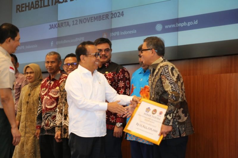 Sekprov Sulbar terima dana hibah dari BNPB, dok.istimewa