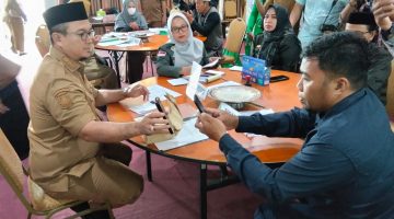 Bupati – Wabup Mateng dan OPD Bayar Zakat di Awal Puasa Ke Baznas