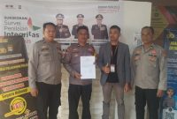 Aipda Hasan ditemani kuasa hukumnya melapor ke Polda Sulbar, dok.istimewa
