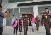 Dua tersangka kredit fiktif PNM Mekaar Polman ditahan, dok.istimewa