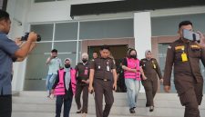 Dua tersangka kredit fiktif PNM Mekaar Polman ditahan, dok.istimewa